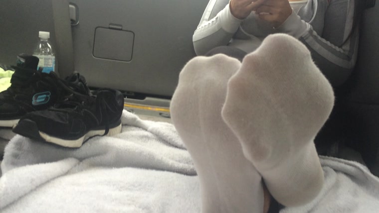 Unique Soles - Kimberly's POV Worship after Workout
