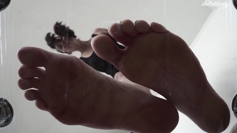 760px x 428px - UNAWARE GIANTESS Â» Foot Fetish Videos - Download Best High ...