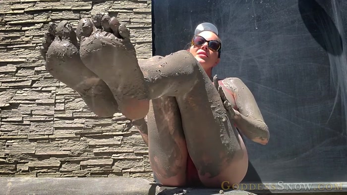 Feet In Mud Fetish