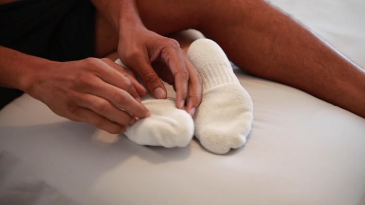 Goddessxliv – Socked Feet Tickling
