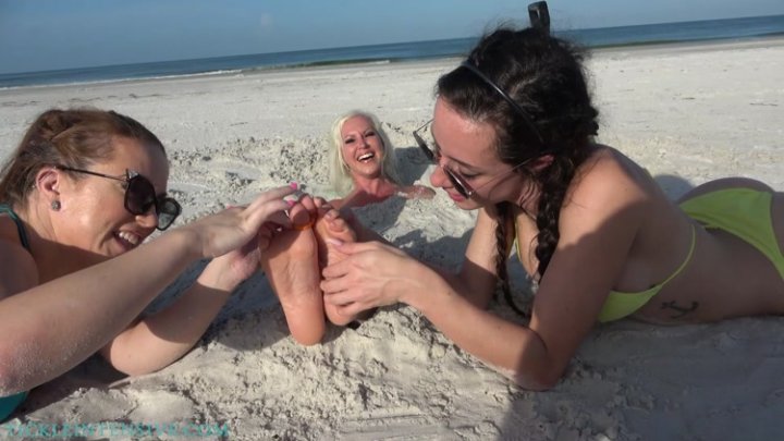 Tickle Intensive – Janine Jericho’s Beach Day