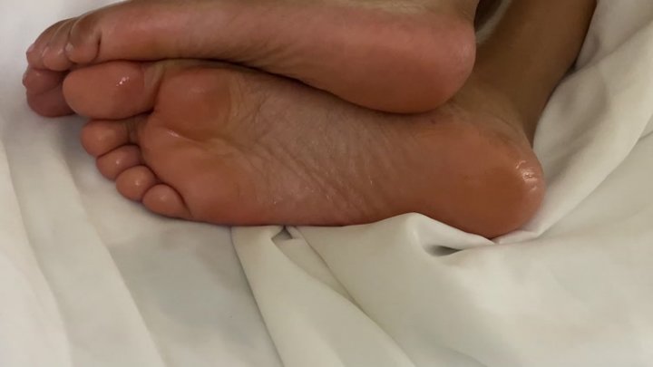 Pink Foxx - Up Close Oil Feet While Fuck Cum On