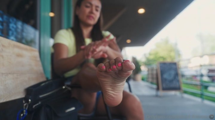 Alexia Ramsey - What Would You Do To My Feet After Walking